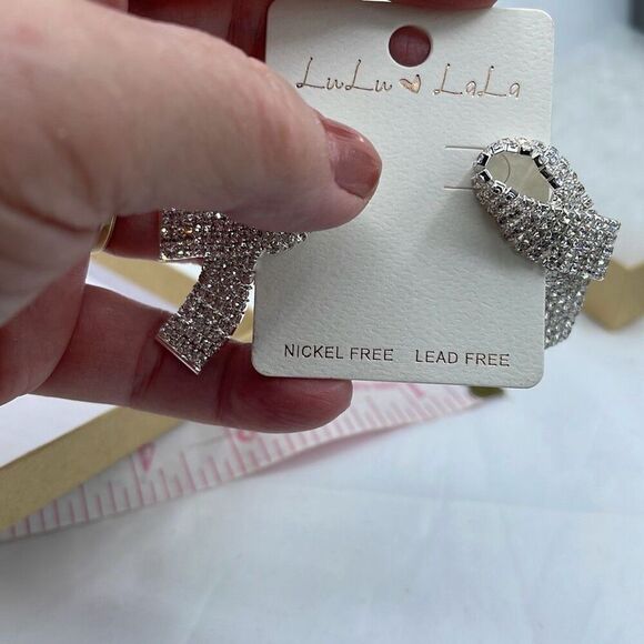 NWT pave CZ ribbon post style earrings by LuLuLaLa - Picture 6 of 8